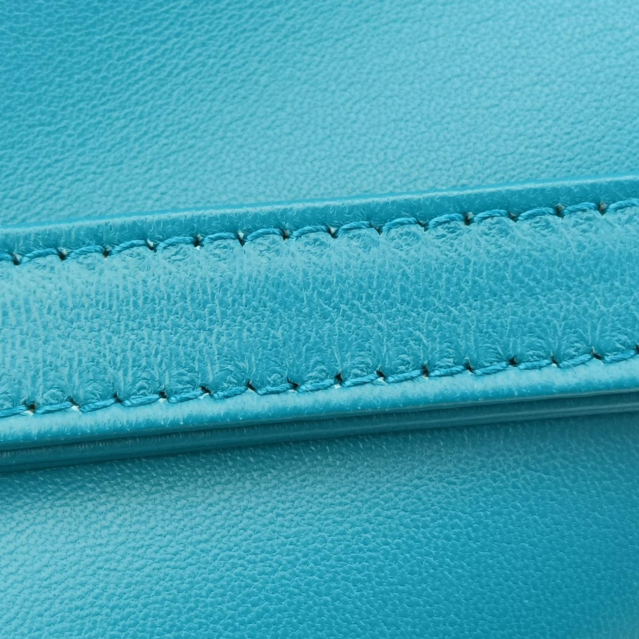 Pre-owned Prada Padded Nappa triangle Green lambskin 1BA315 shoulderbag | stylenewstar