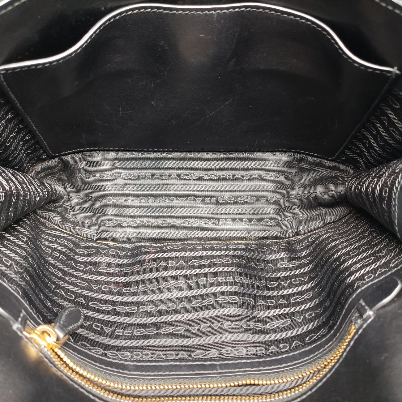 Pre-owned Prada Plex Ribbon black×green×grey Leather 1BD067 shoulderbag | stylenewstar