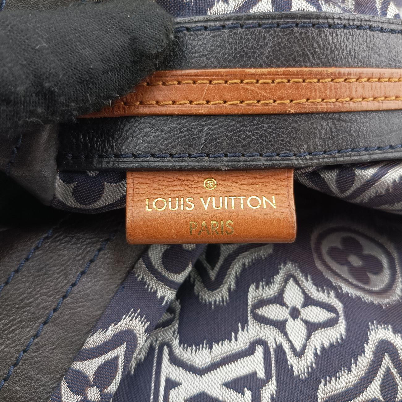 Pre-owned Louis Vuitton Aviator Marine×Navy Leather x Canvas M40383 shoulderbag | stylenewstar