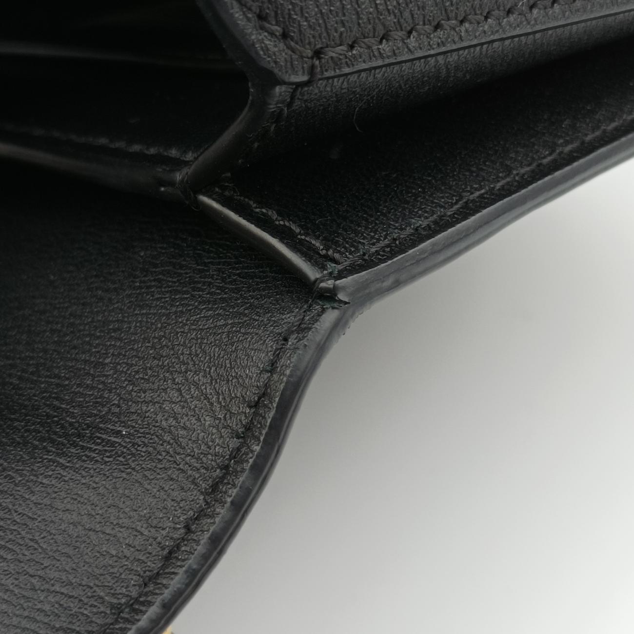 Pre-owned VERSACE Medusa Black Leather  shoulderbag | stylenewstar