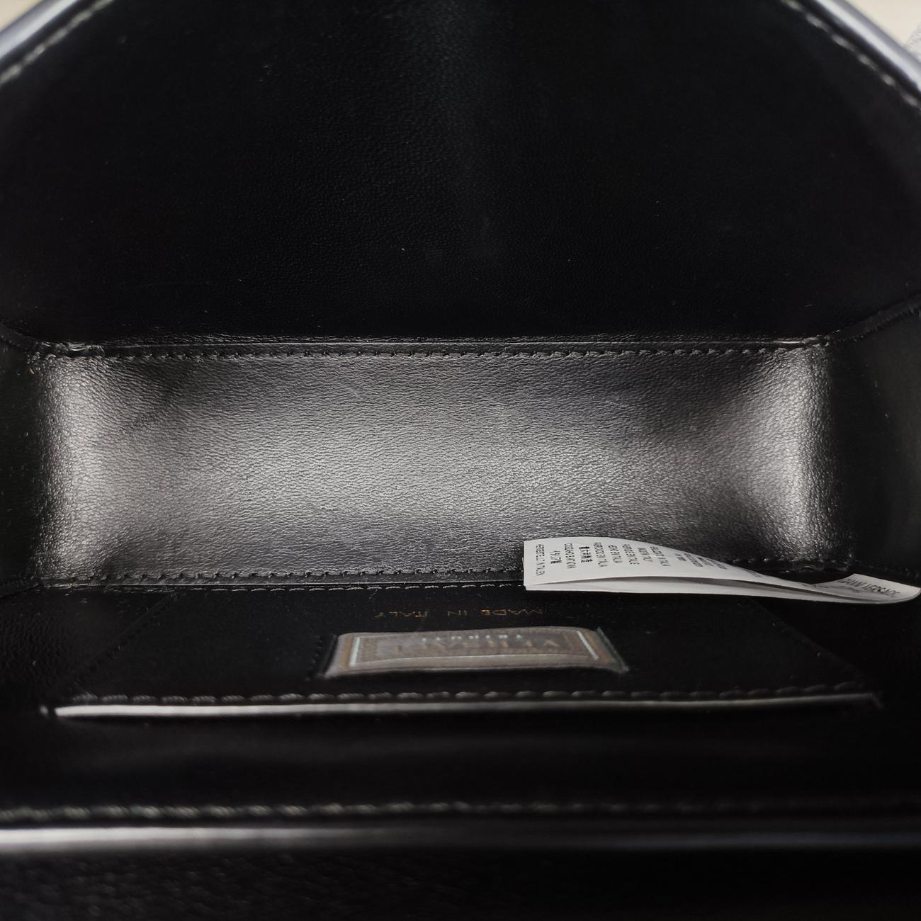 Pre-owned VERSACE Medusa Black Leather  shoulderbag | stylenewstar