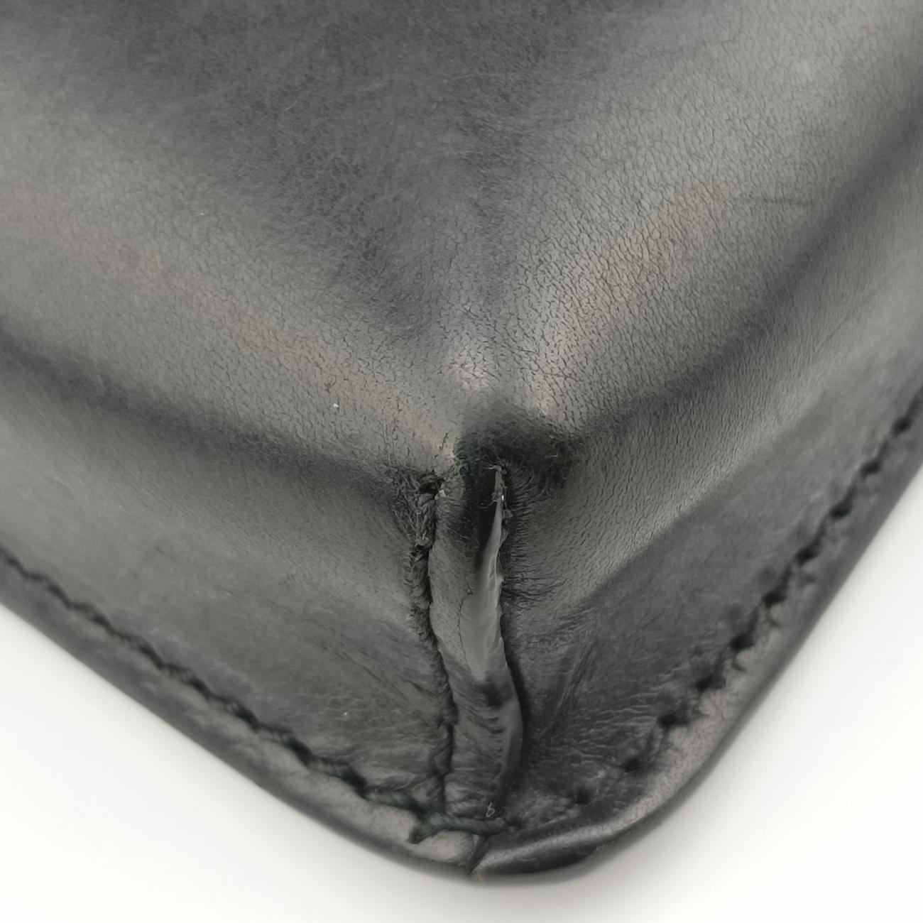Secondhand Christian Dior Mini D-Bee Black Leather  shoulderbag | stylenewstar
