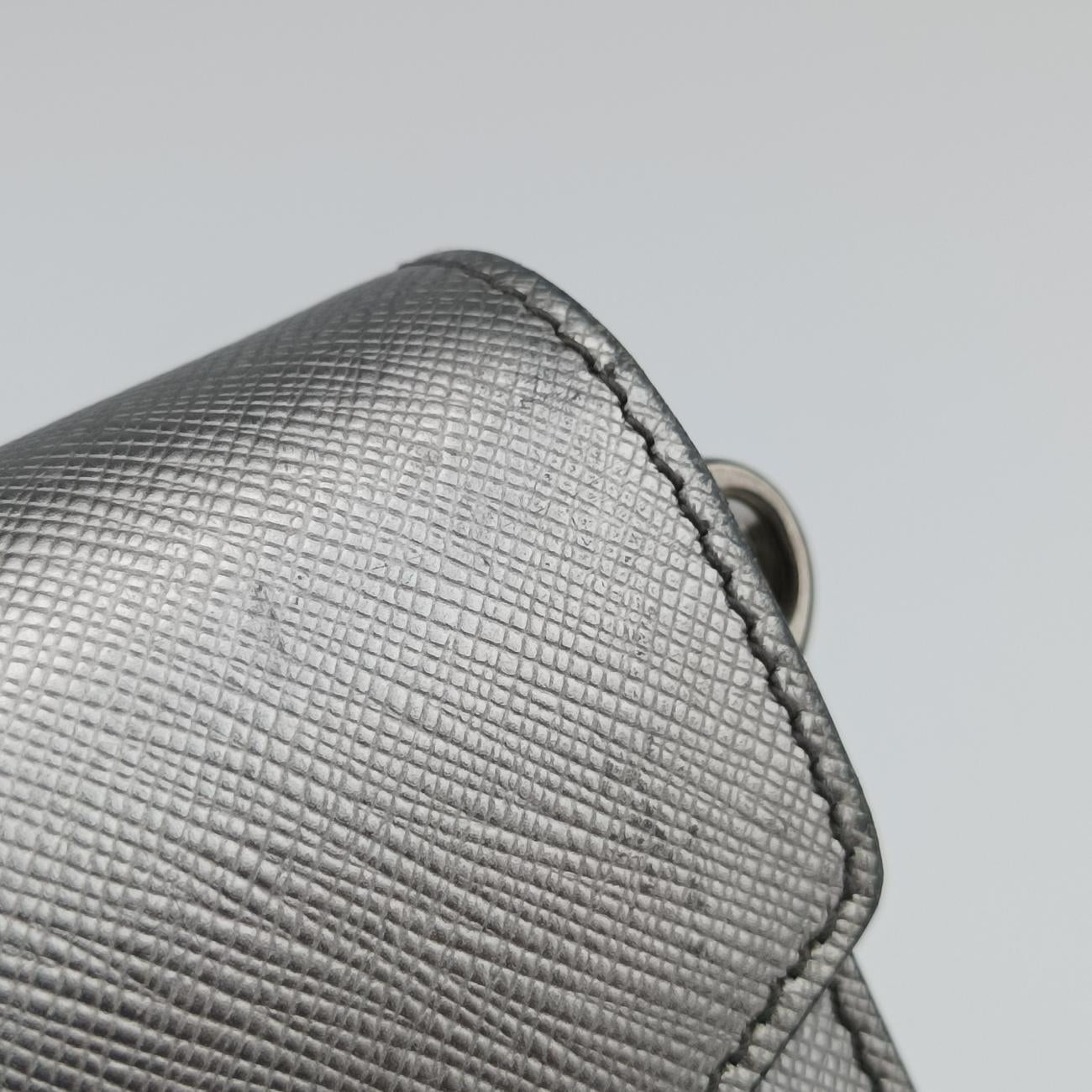 Pre-owned Prada Sound Lock Silver SAFFIANO Leather BT1037 shoulderbag | stylenewstar