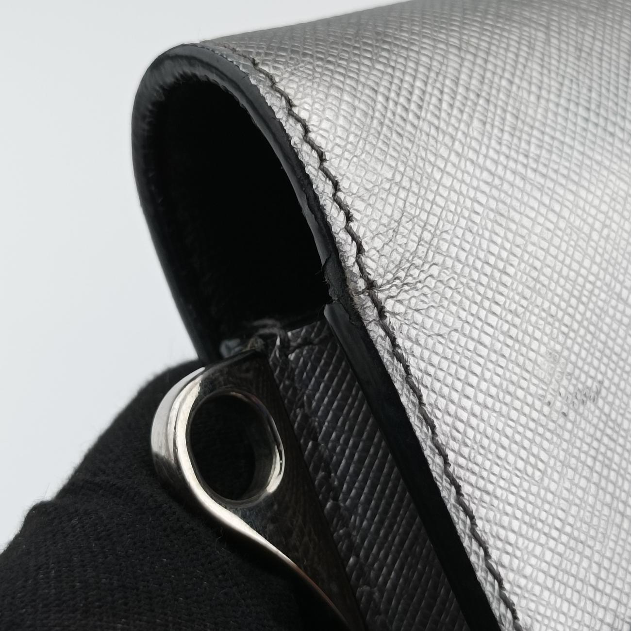 Pre-owned Prada Sound Lock Silver SAFFIANO Leather BT1037 shoulderbag | stylenewstar