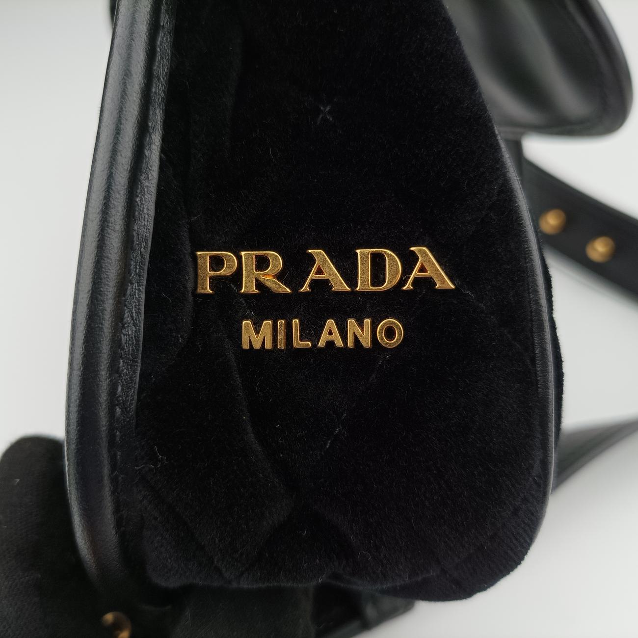 Pre-owned Prada Stitch Black Velour 1BD050 shoulderbag | stylenewstar