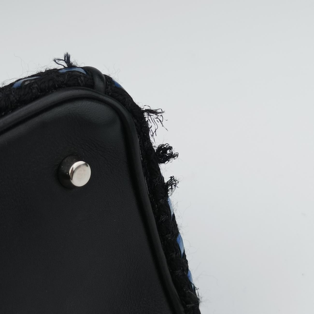 Pre-owned Christian Dior Lady Dior Blue×Multicolour Tweed  shoulderbag | stylenewstar