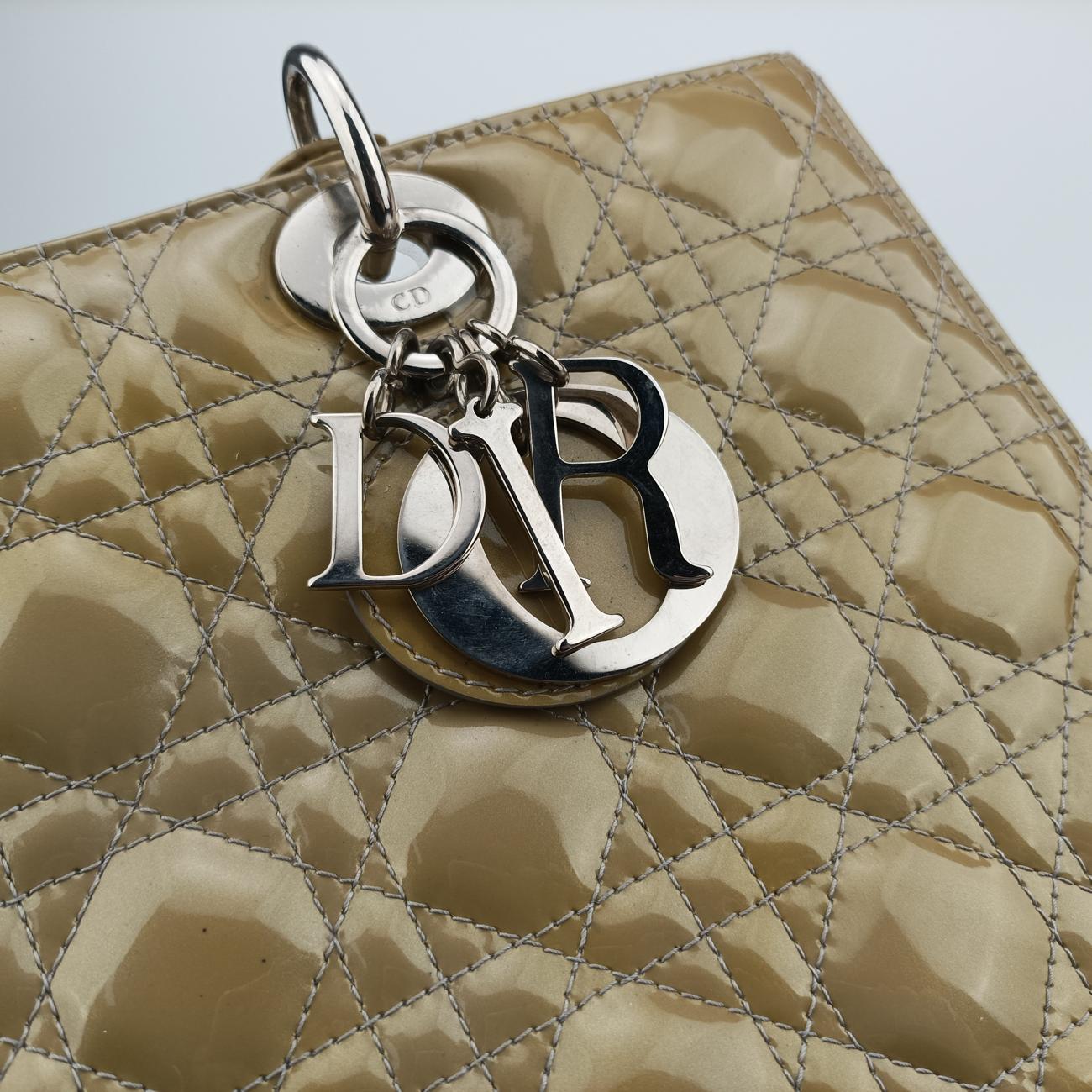 Secondhand Christian Dior Lady Dior Yellow Patent  shoulderbag | stylenewstar