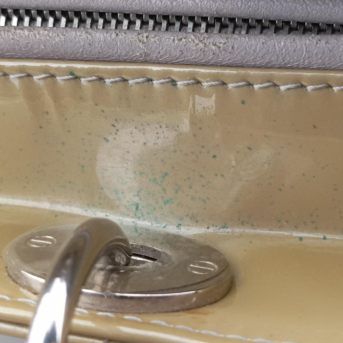 Secondhand Christian Dior Lady Dior Yellow Patent  shoulderbag | stylenewstar