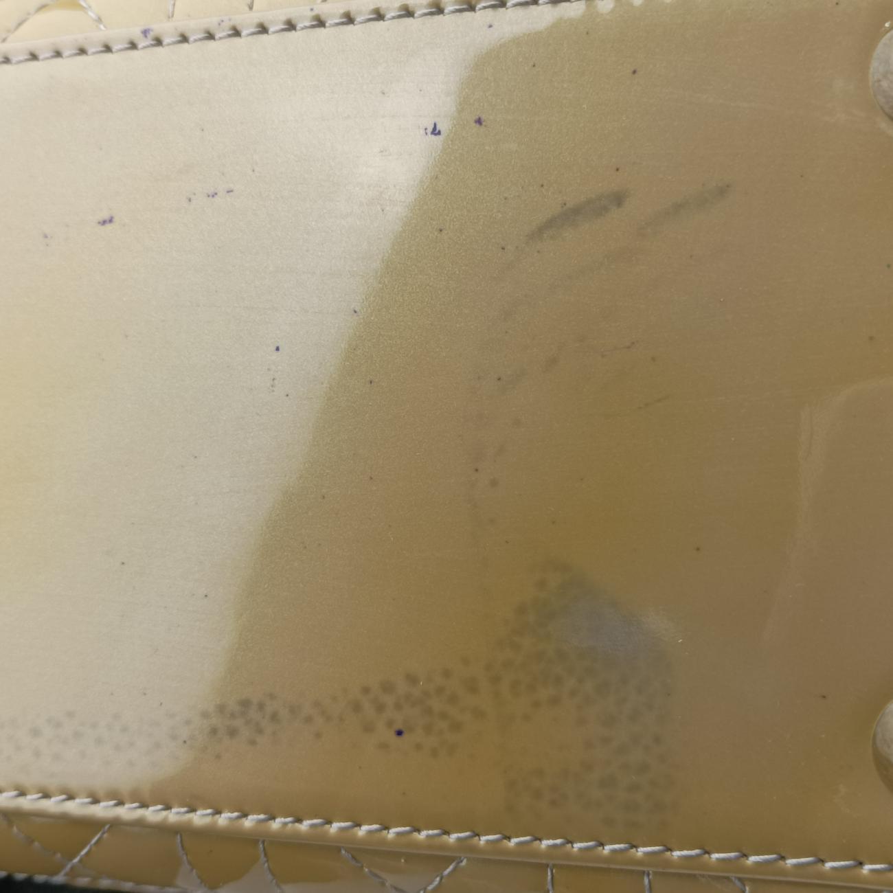 Secondhand Christian Dior Lady Dior Yellow Patent  shoulderbag | stylenewstar