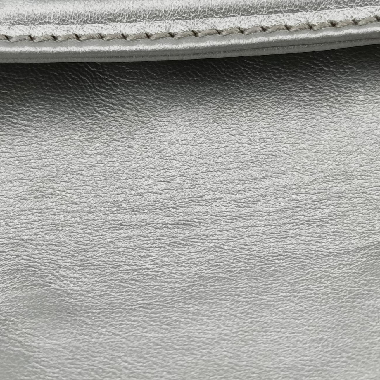 Pre-owned Fendi BAGUETTE Silver Leather 8BR600 shoulderbag | stylenewstar