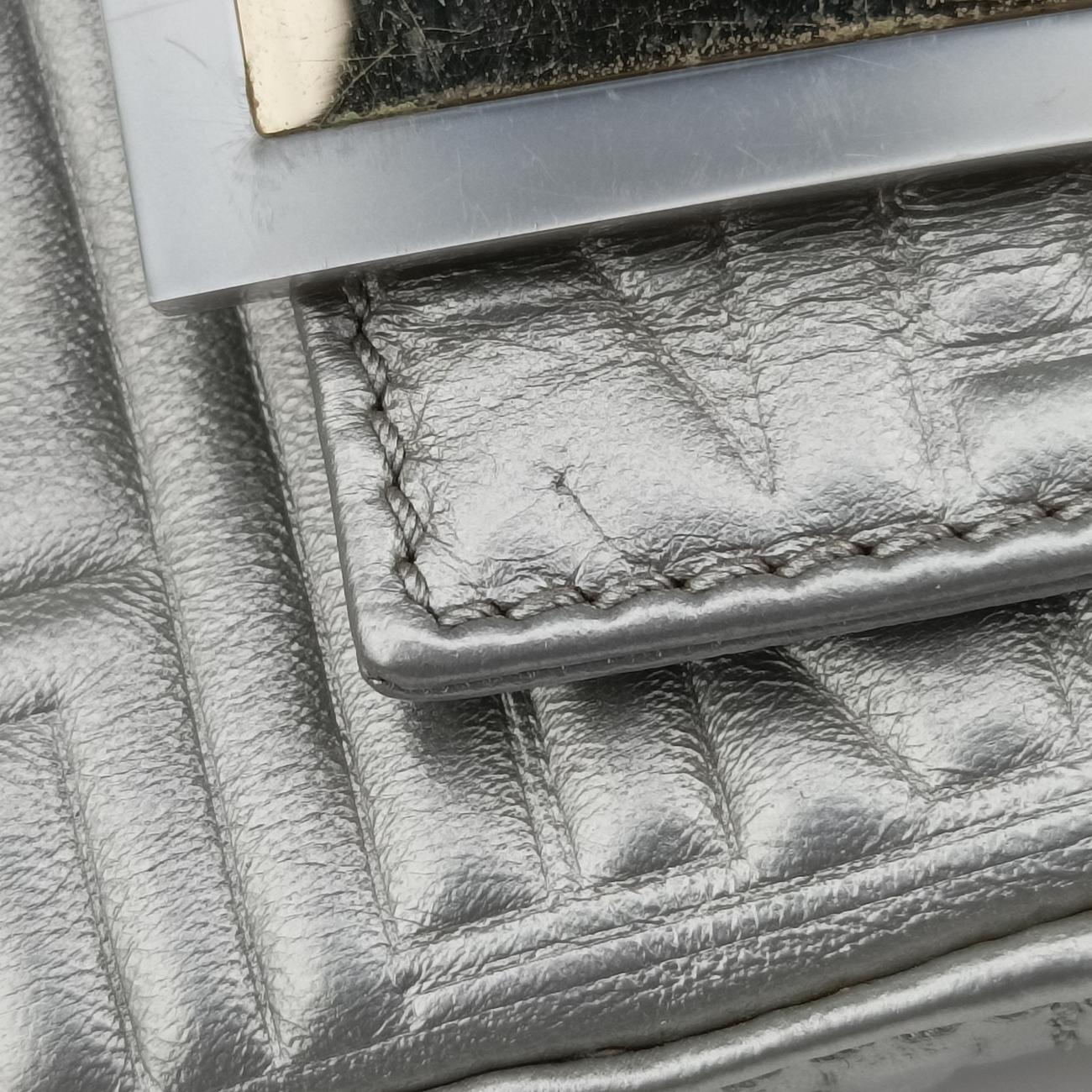 Pre-owned Fendi BAGUETTE Silver Leather 8BR600 shoulderbag | stylenewstar