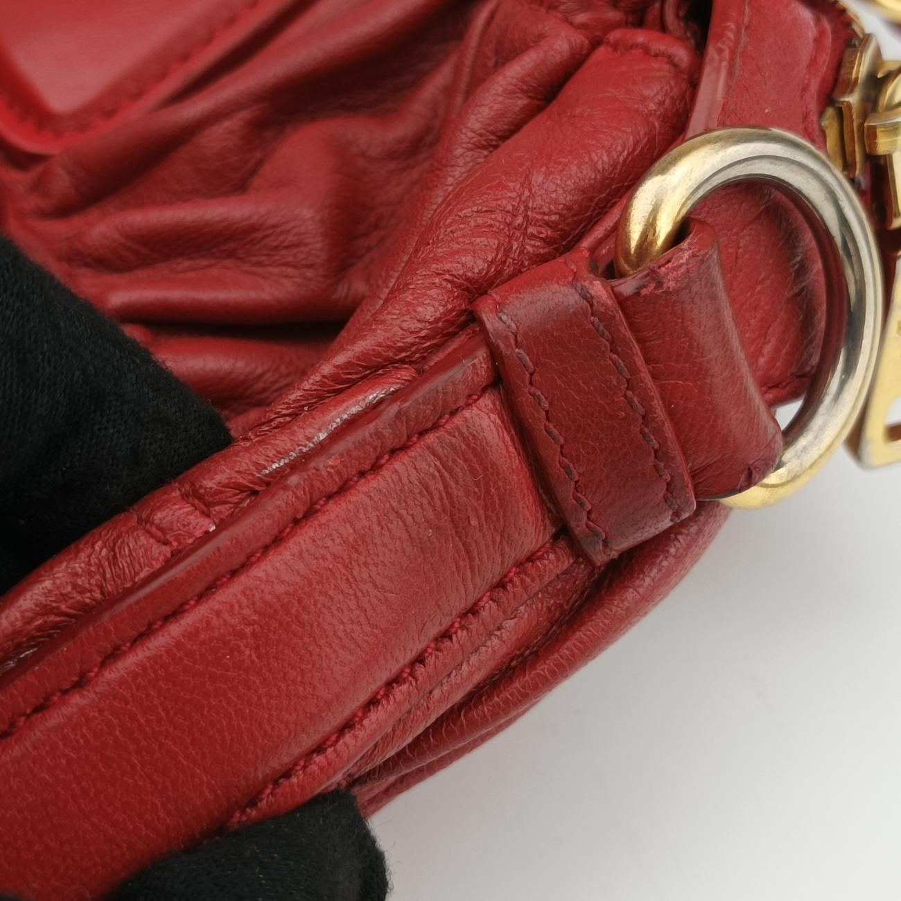 Pre-owned Prada Nappa Gaufre Red Nappa Leather  shoulderbag | stylenewstar