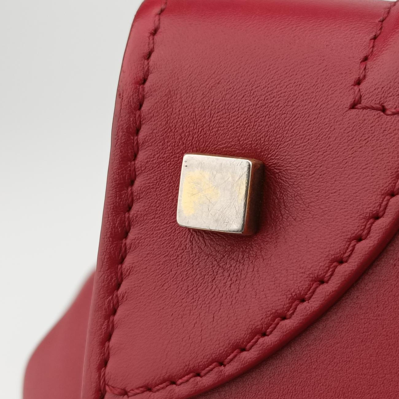 Pre-owned Celine Luggage Mini Shopper Red Leather  handbag | stylenewstar