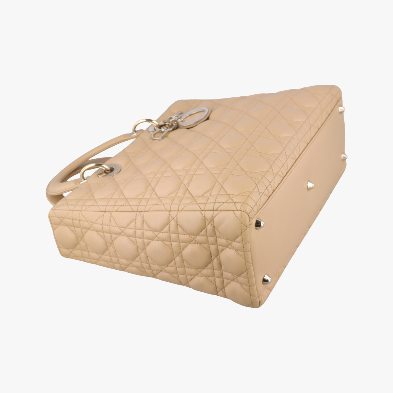 Secondhand Christian Dior Lady Dior Beige lambskin  shoulderbag | stylenewstar