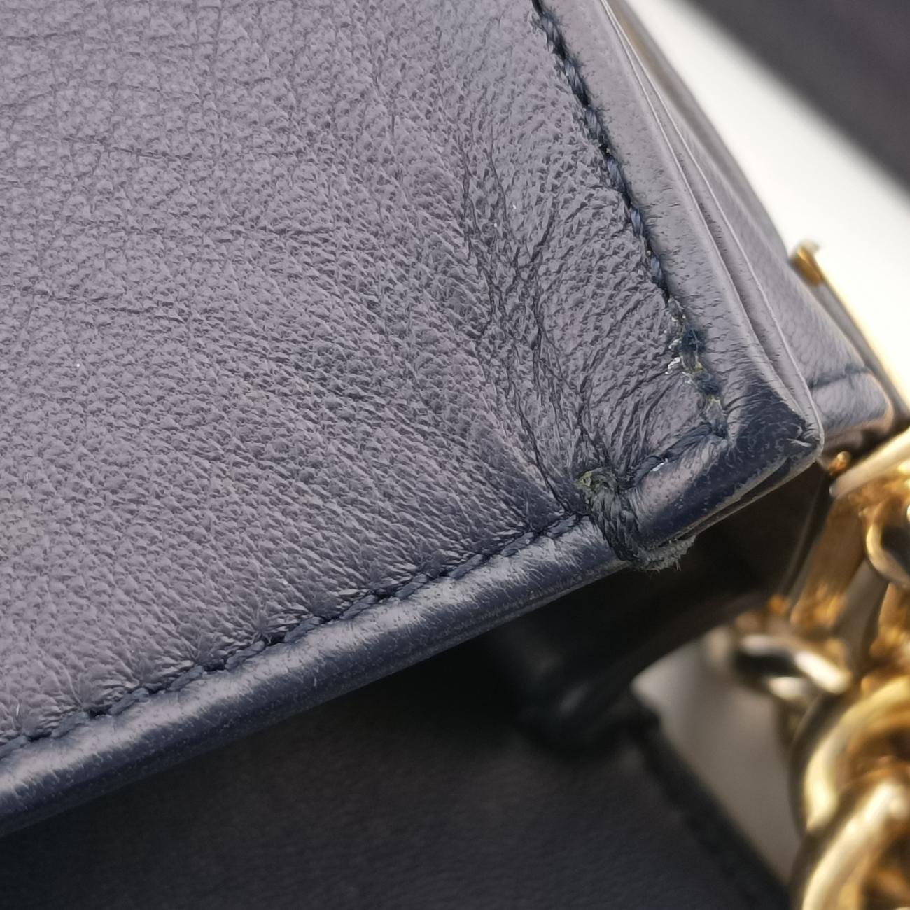 Pre-owned Chanel BOY CHANEL Blue leather A90181 shoulderbag | stylenewstar