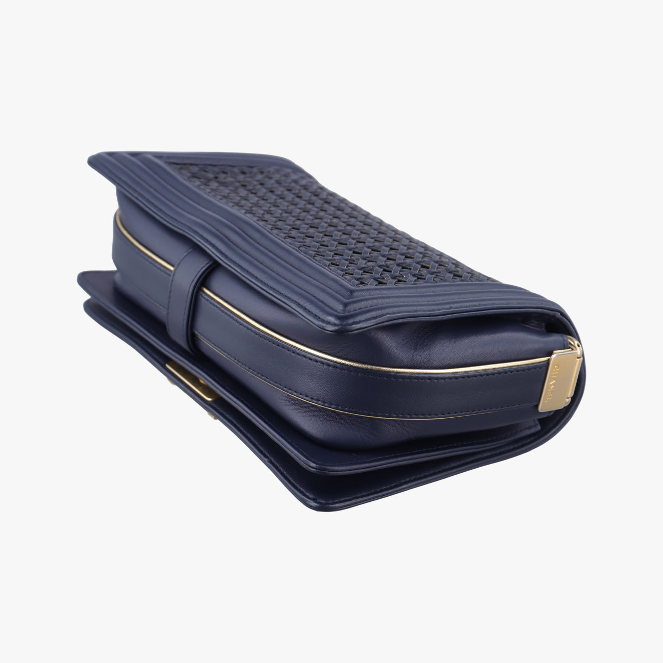 Pre-owned Chanel BOY CHANEL Blue leather A90181 shoulderbag | stylenewstar