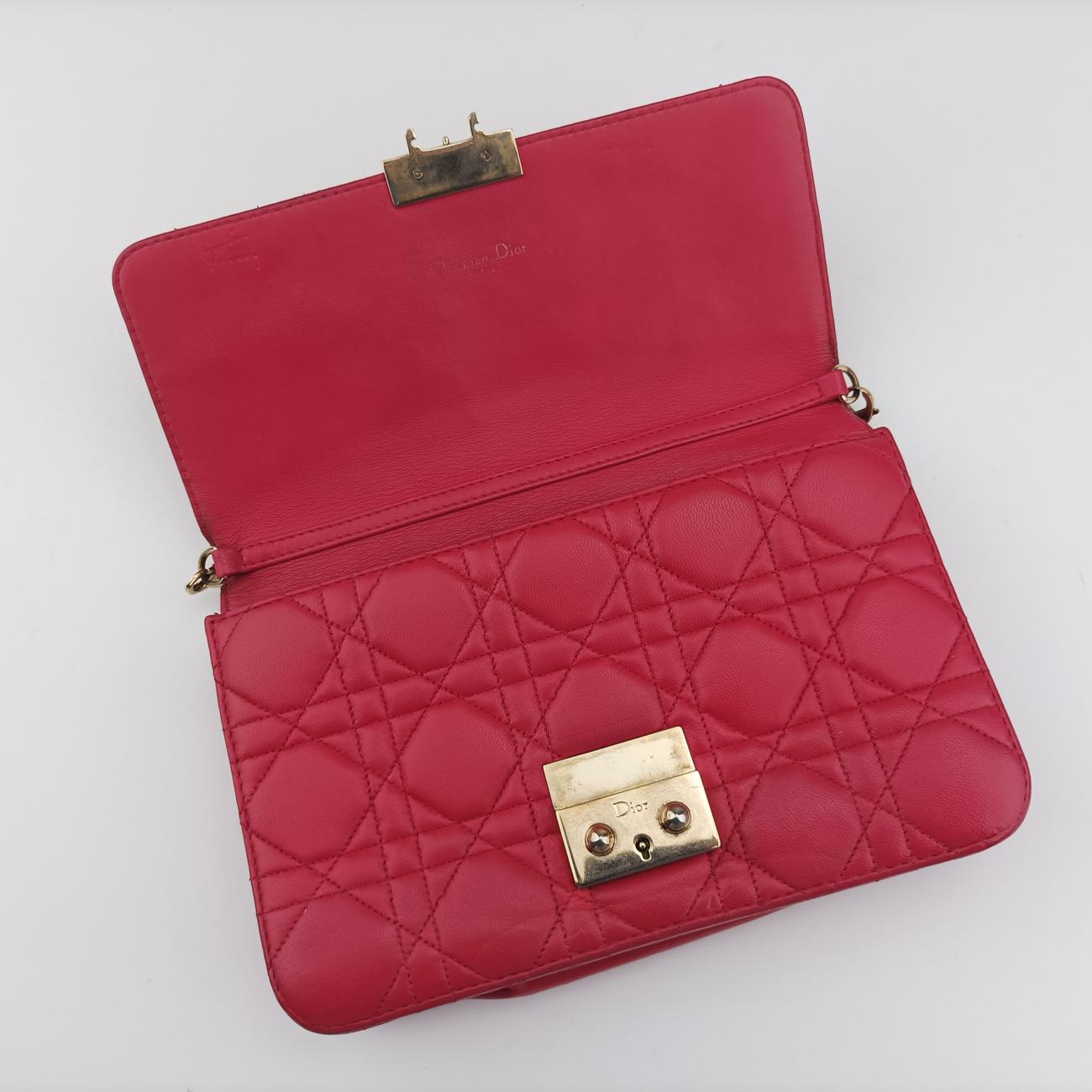 Pre-owned Christian Dior Cannage New Lock Red lambskin  shoulderbag | stylenewstar