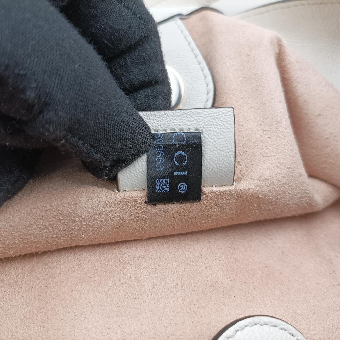 Pre-owned Gucci Rajah White×Black×Red Leather 537219 shoulderbag | stylenewstar