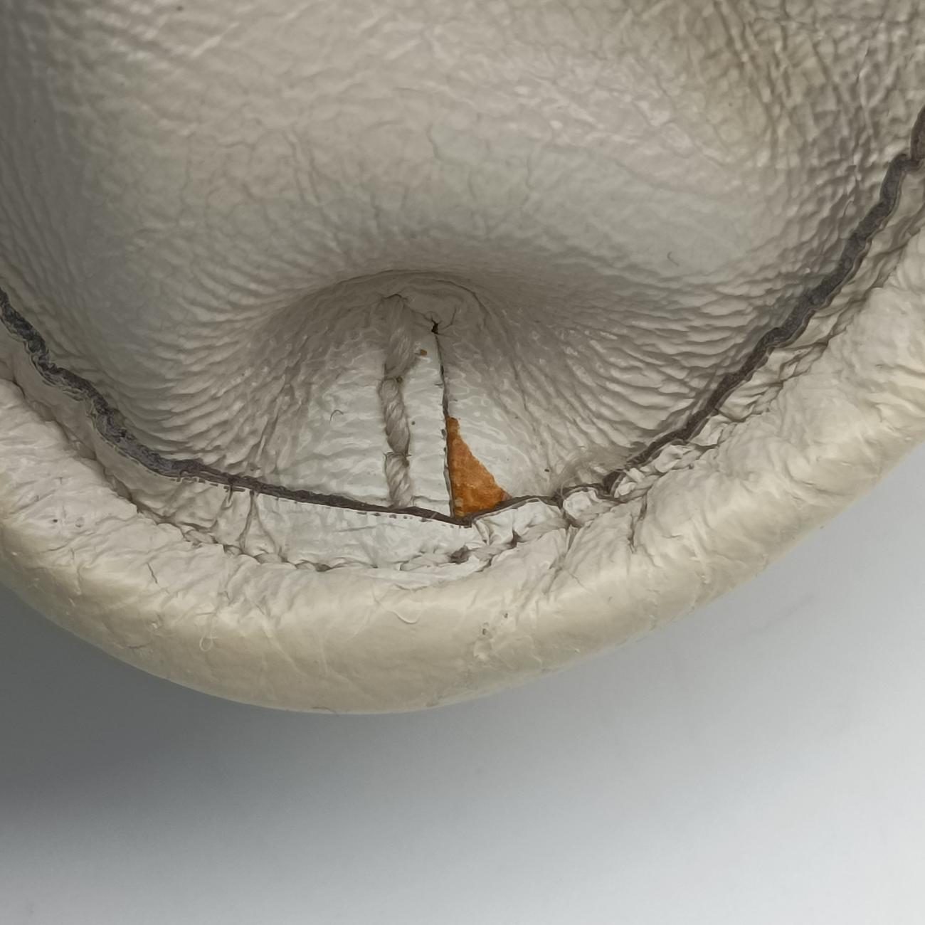 Pre-owned Gucci Rajah White×Black×Red Leather 537219 shoulderbag | stylenewstar