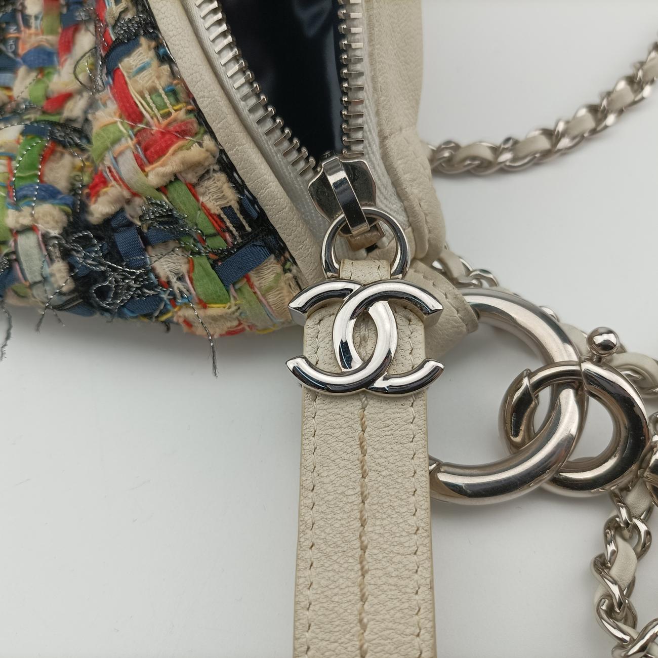 Pre-owned Chanel Waist White×Multicolour Tweed x Lambskin A93842 shoulderbag | stylenewstar