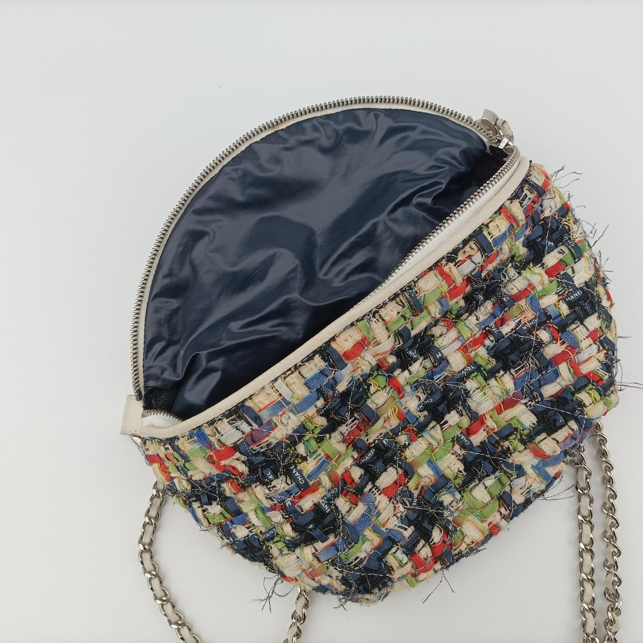 Pre-owned Chanel Waist White×Multicolour Tweed x Lambskin A93842 shoulderbag | stylenewstar