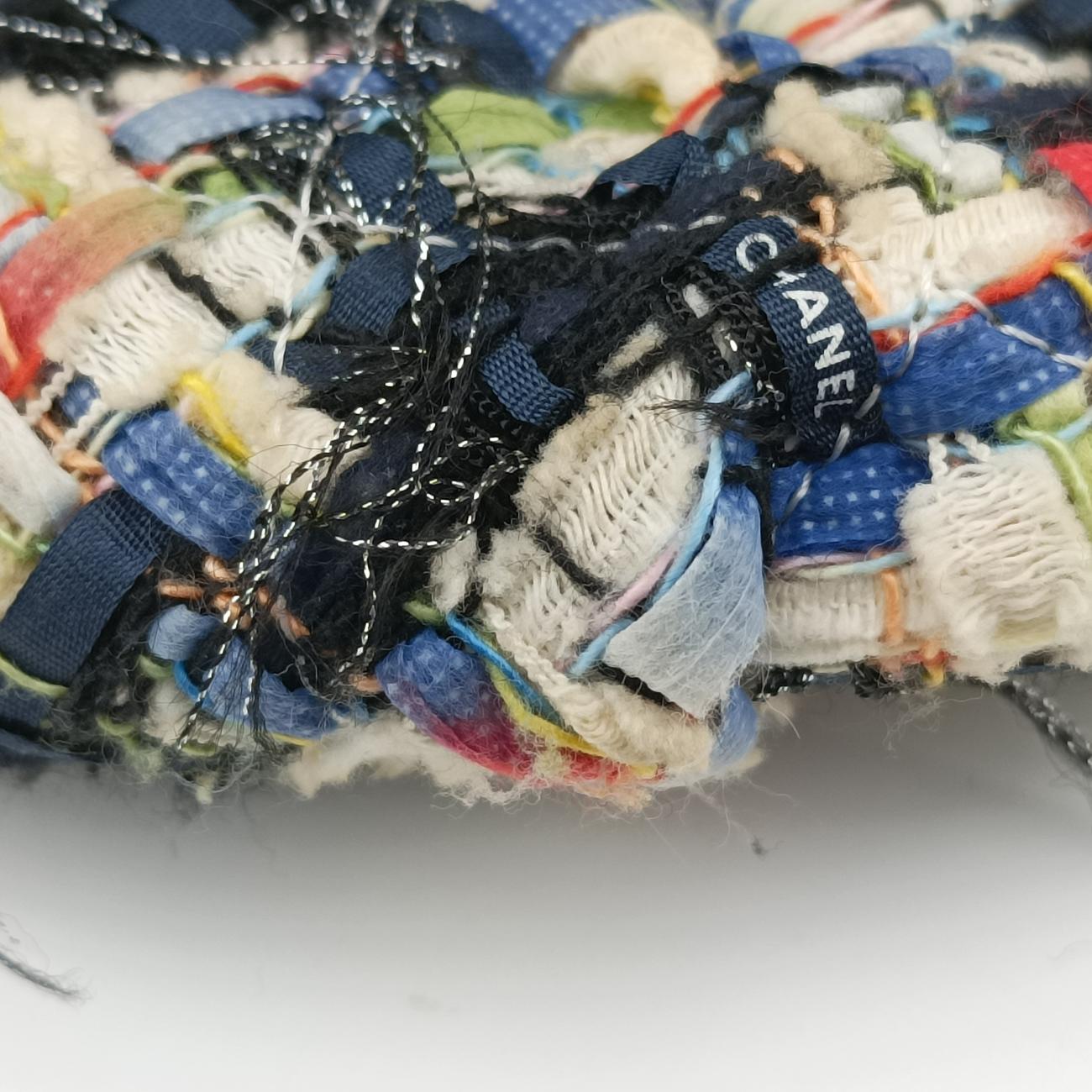 Pre-owned Chanel Waist White×Multicolour Tweed x Lambskin A93842 shoulderbag | stylenewstar