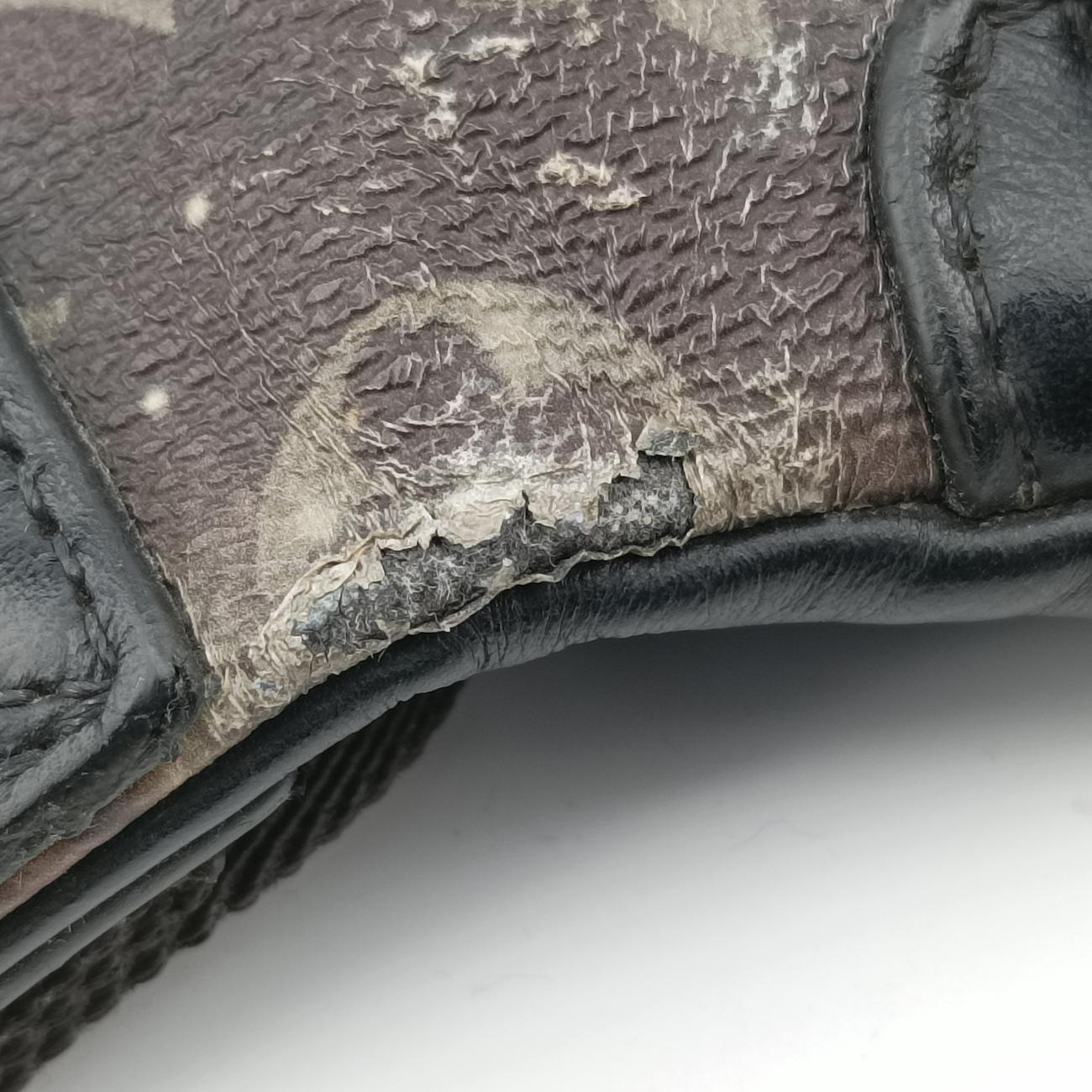 Pre-owned Louis Vuitton Discovery Black x multicolor Monogram Galaxy M44444 bum bag/waist bag | stylenewstar