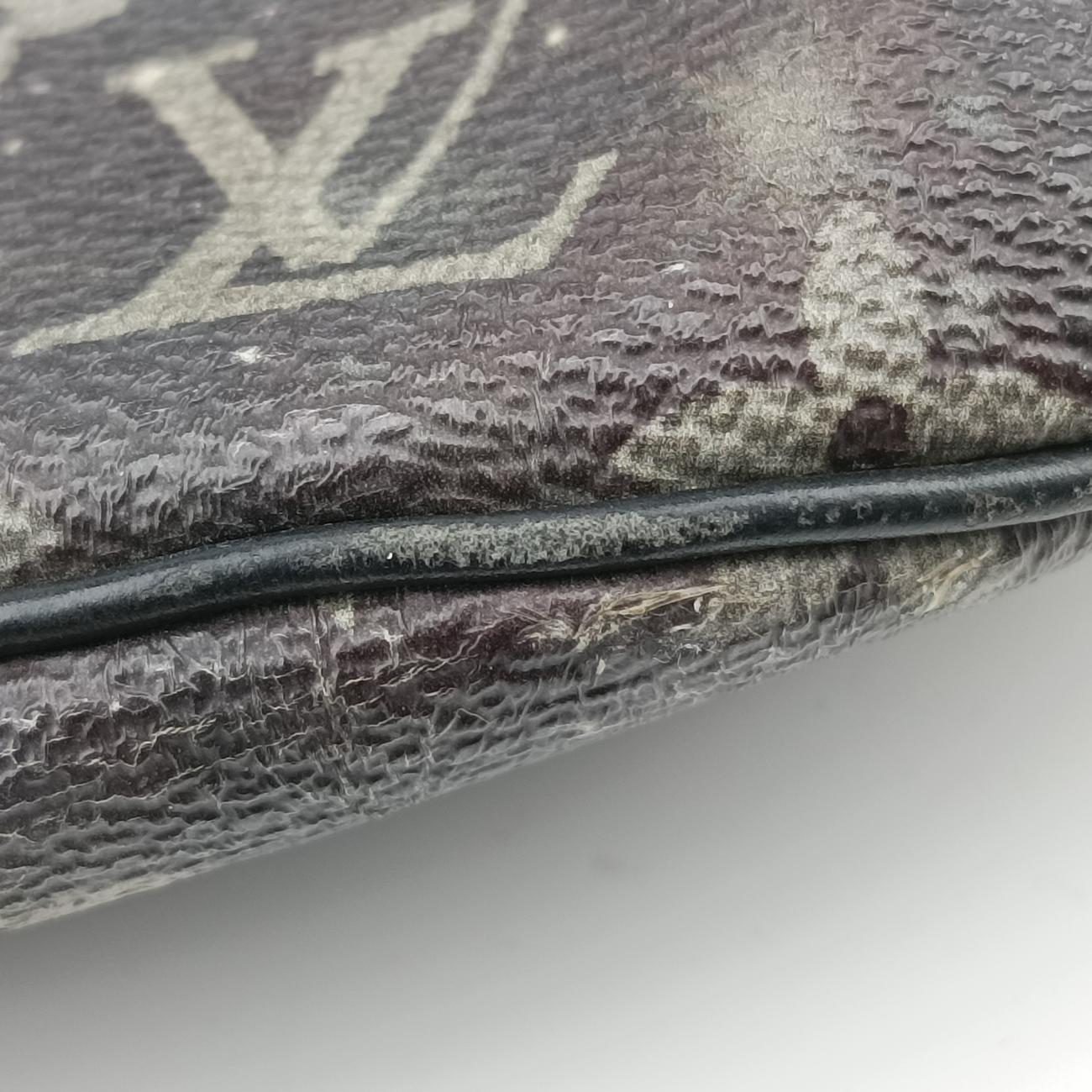 Pre-owned Louis Vuitton Discovery Black x multicolor Monogram Galaxy M44444 bum bag/waist bag | stylenewstar