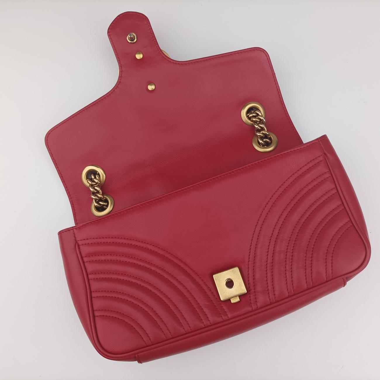 Pre-owned Gucci GG Marmont Red Leather 443497 shoulderbag | stylenewstar