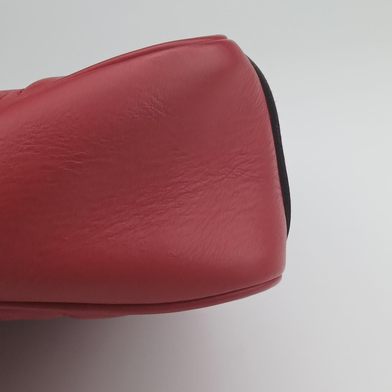 Pre-owned Gucci GG Marmont Red Leather 443497 shoulderbag | stylenewstar