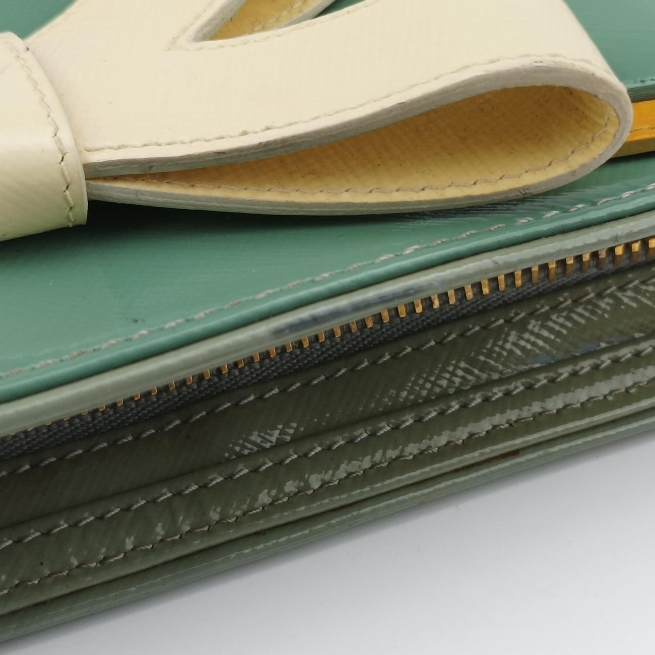 Pre-owned Prada Stylish Green×White×Yellow Patent  shoulderbag | stylenewstar