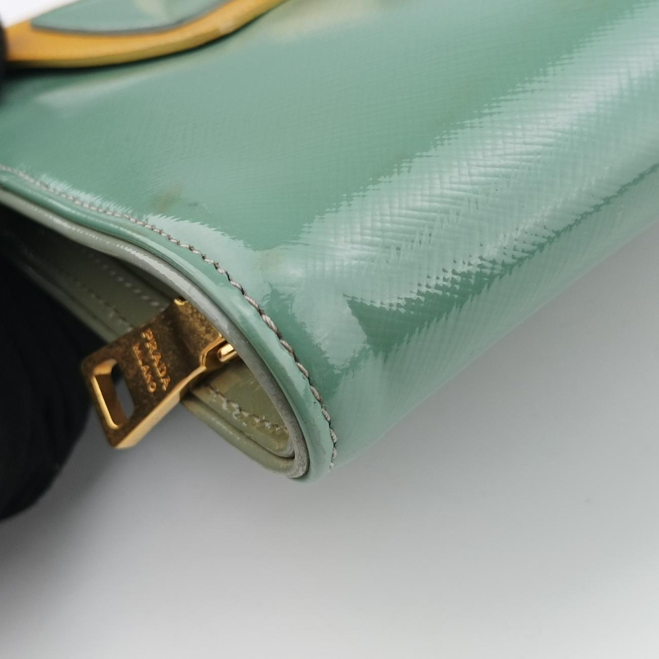 Pre-owned Prada Stylish Green×White×Yellow Patent  shoulderbag | stylenewstar