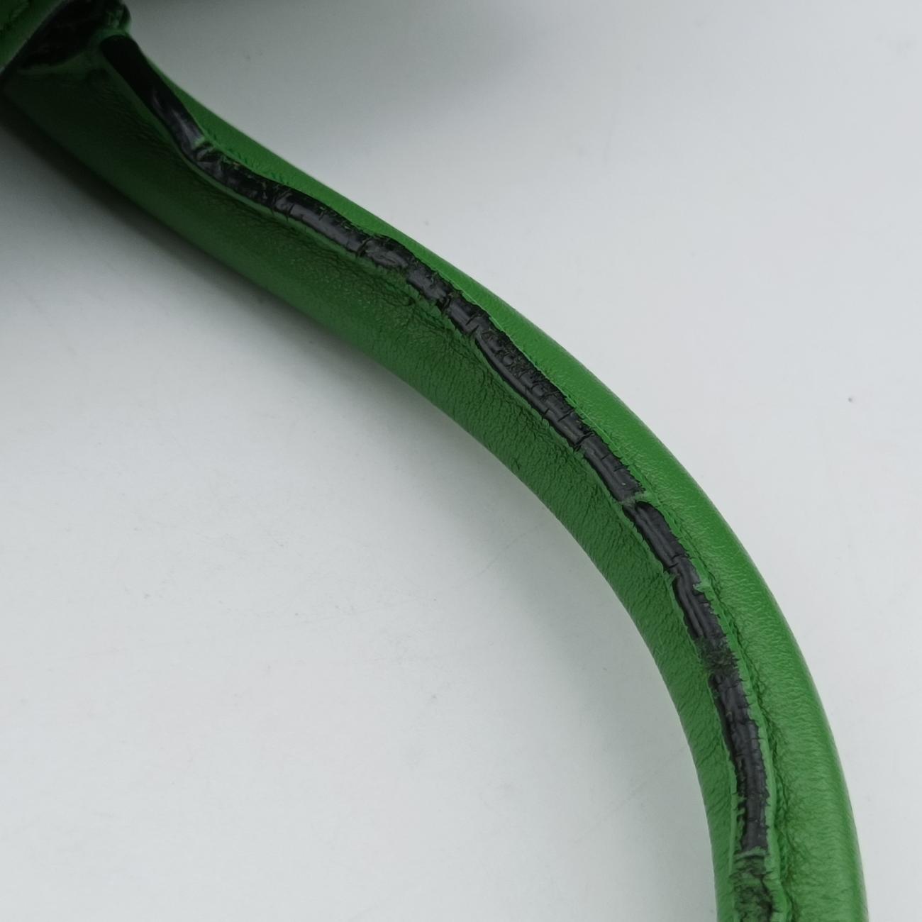 Pre-owned Valentino Rockstud Green Leather  shoulderbag | stylenewstar