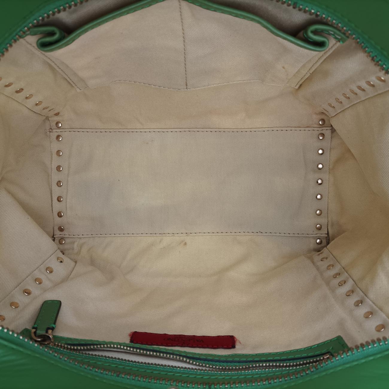 Pre-owned Valentino Rockstud Green Leather  shoulderbag | stylenewstar