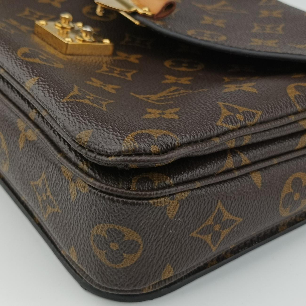 Pre-owned Louis Vuitton Pochette Metis MM Brown Monogram Canvas M44875 shoulderbag | stylenewstar