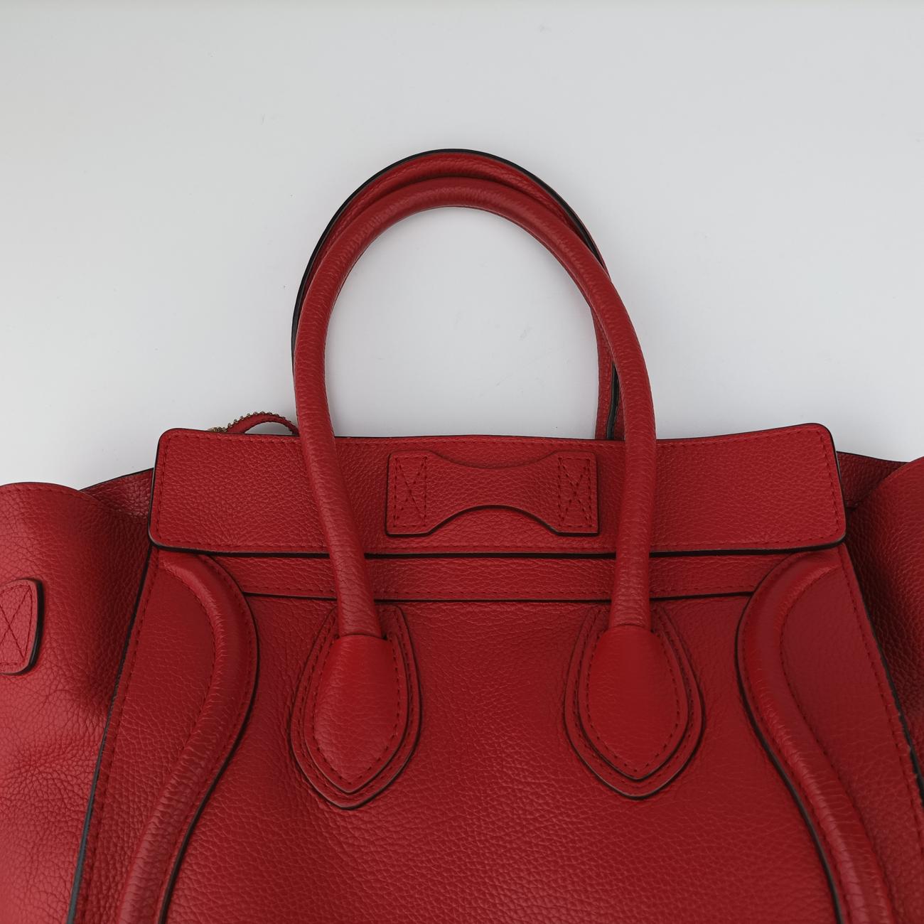 Pre-owned Celine Luggage Micro shopper Red Leather  handbag | stylenewstar