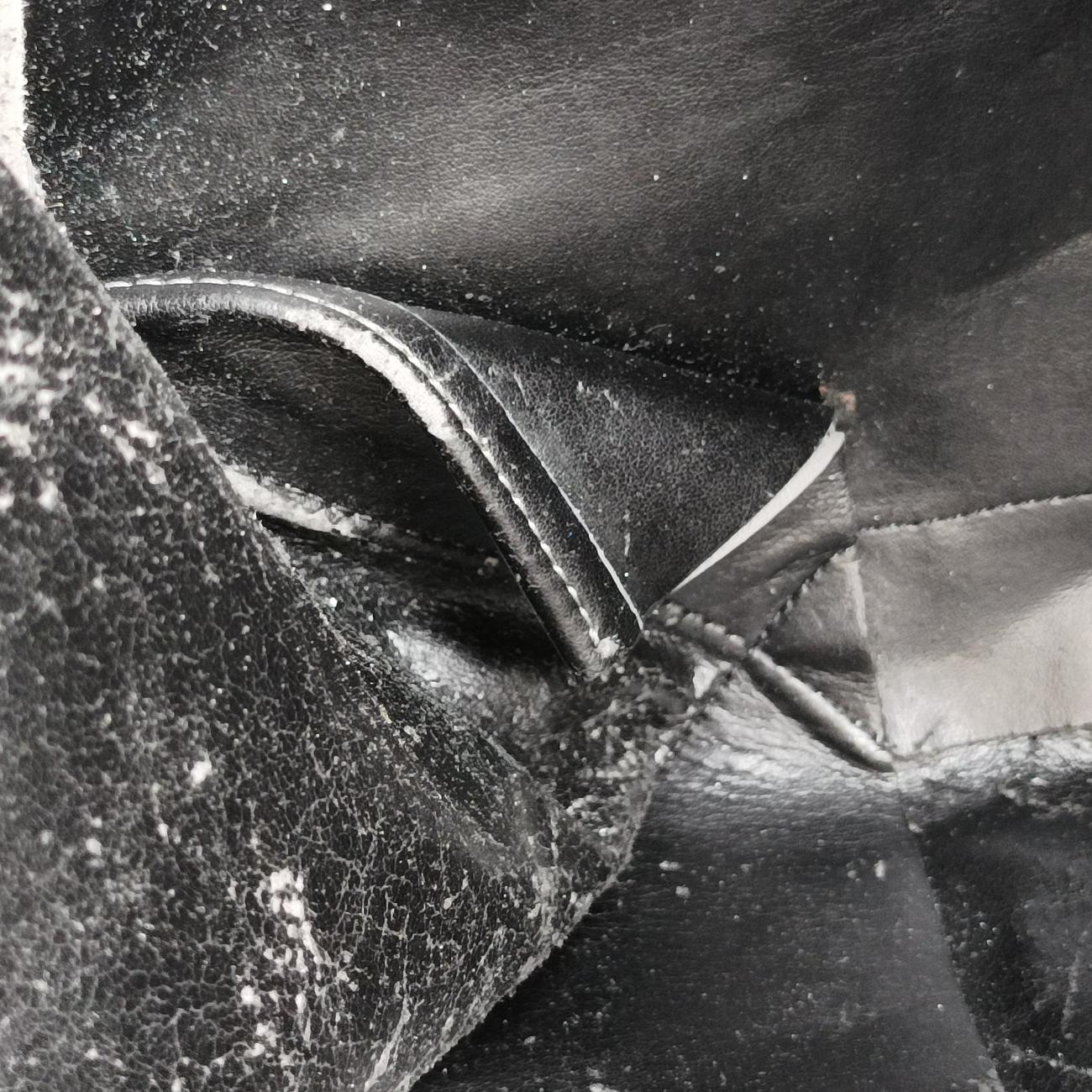 Pre-owned Celine Horizontal  side zip Grey leather  shoulderbag | stylenewstar