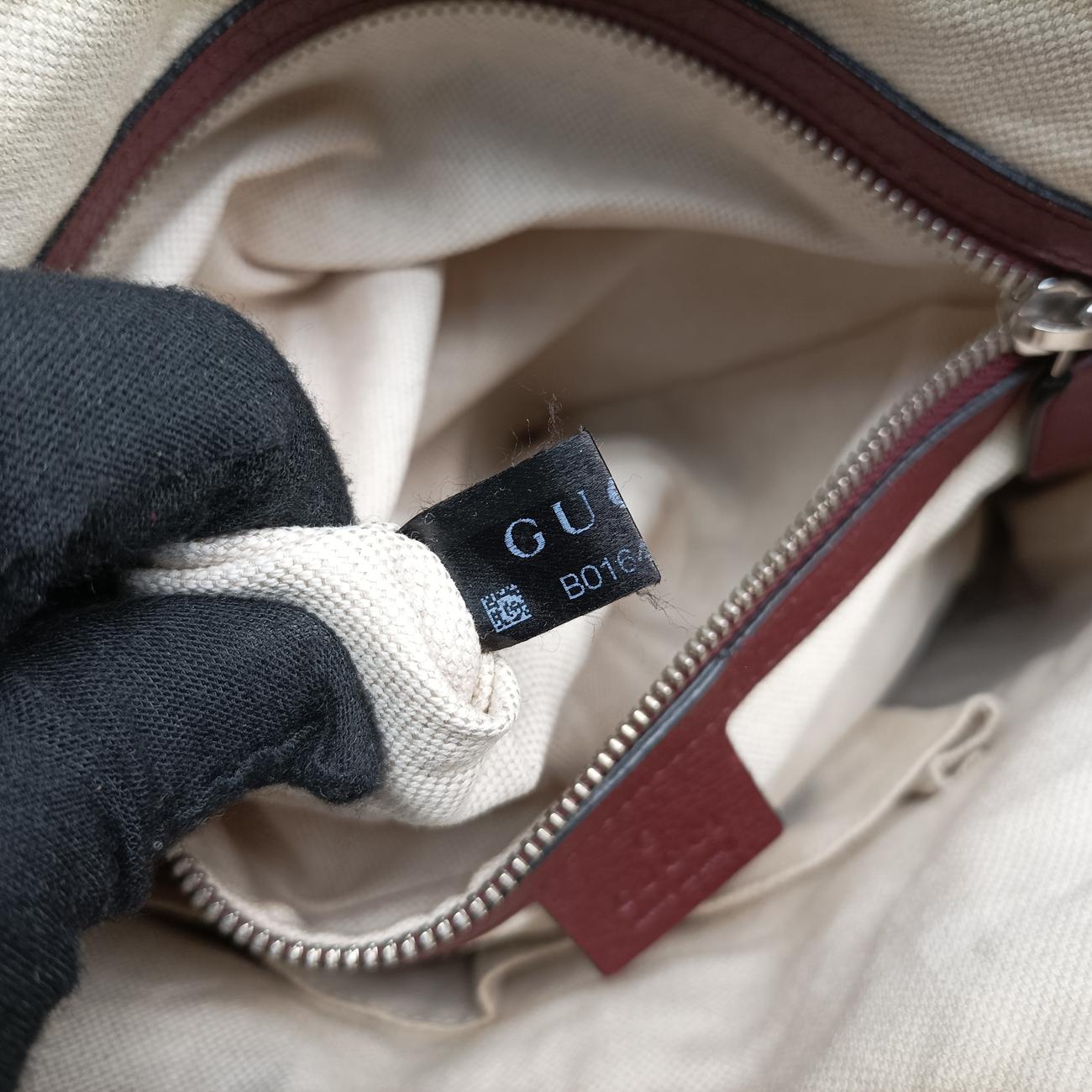 Secondhand Gucci Interlocking G Logo Soho Messenger Burgundy Leather 322059 shoulderbag | stylenewstar