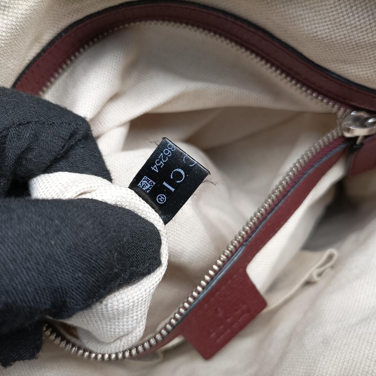 Secondhand Gucci Interlocking G Logo Soho Messenger Burgundy Leather 322059 shoulderbag | stylenewstar