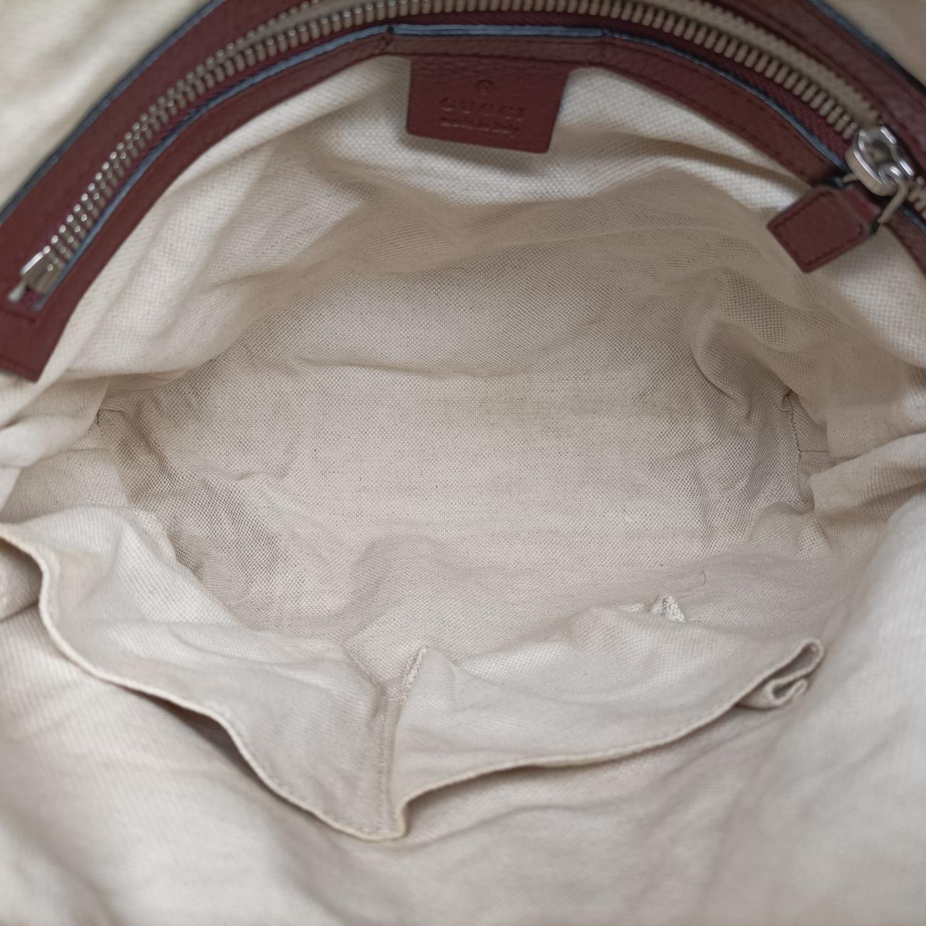 Secondhand Gucci Interlocking G Logo Soho Messenger Burgundy Leather 322059 shoulderbag | stylenewstar