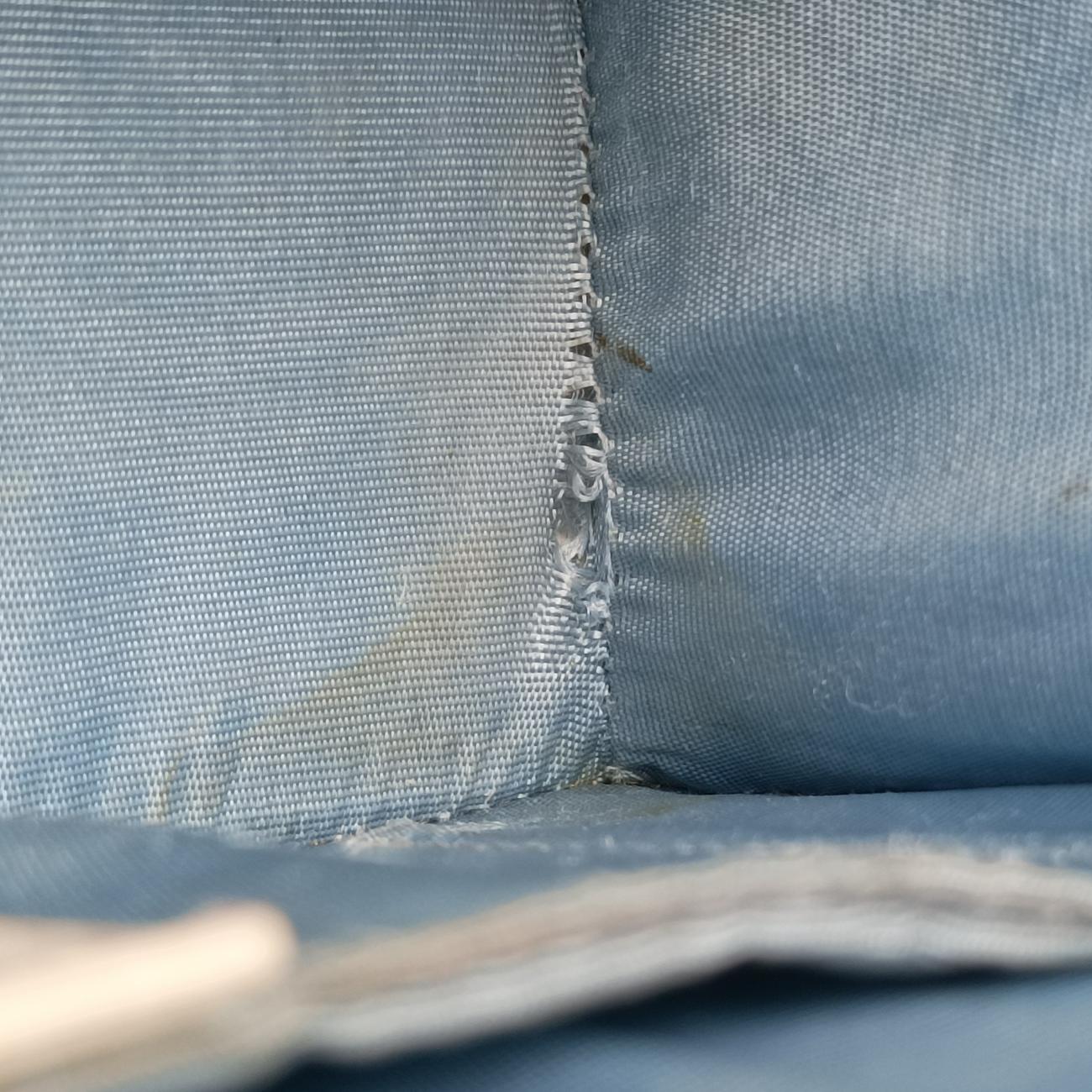 Pre-owned Gucci Sylvie White x Navy x Red Leather 470270 shoulderbag | stylenewstar