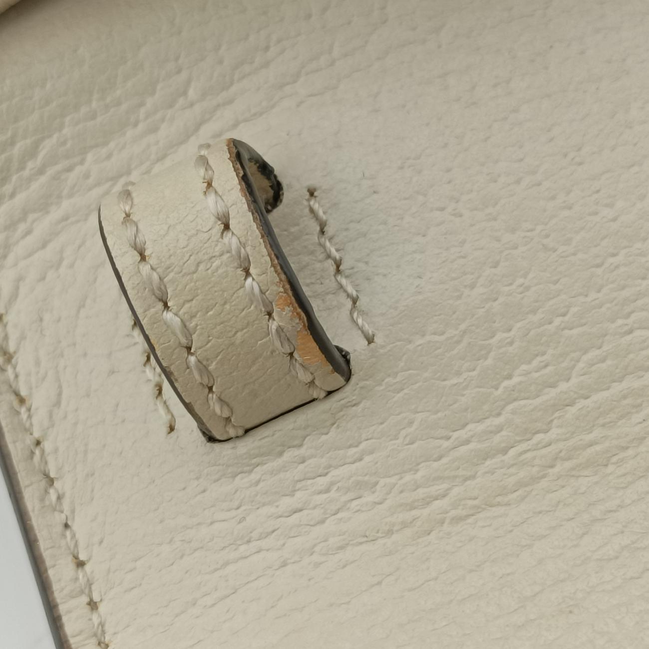 Pre-owned Gucci Sylvie White x Navy x Red Leather 470270 shoulderbag | stylenewstar