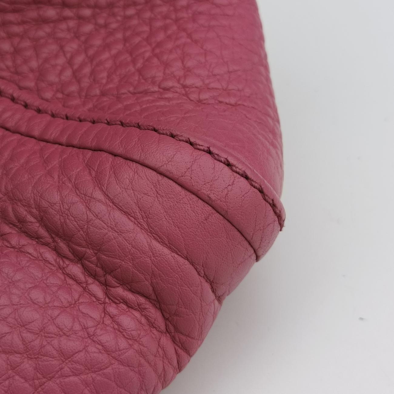 Pre-owned Gucci Soho Pink Leather 282309 handbag | stylenewstar