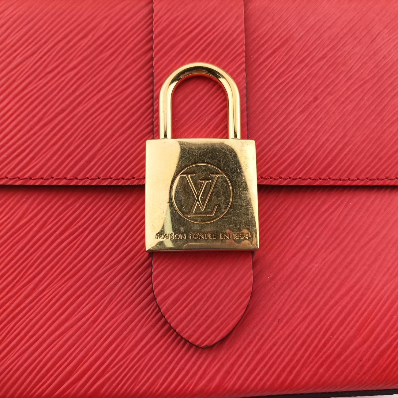 Pre-owned Louis Vuitton Locky BB Red Epi M53239 shoulderbag | stylenewstar