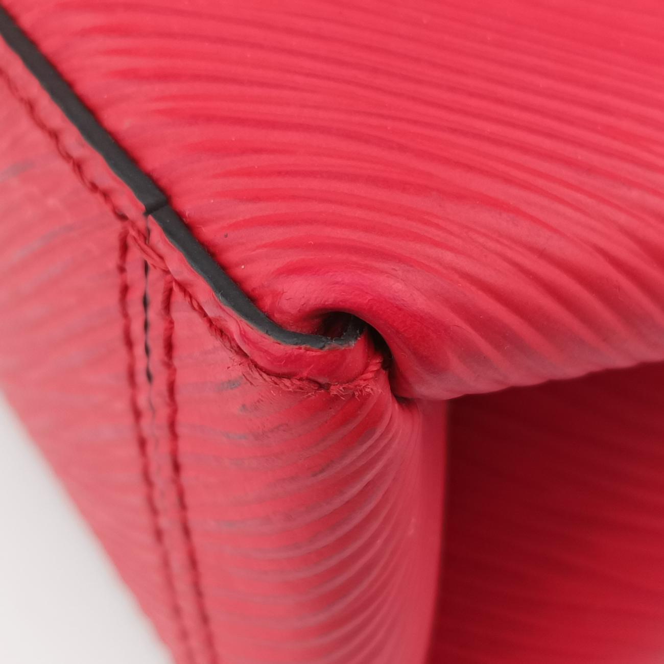 Pre-owned Louis Vuitton Locky BB Red Epi M53239 shoulderbag | stylenewstar