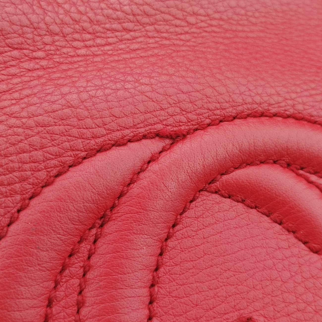 Pre-owned Gucci Soho Red Leather 369176 shoulderbag | stylenewstar