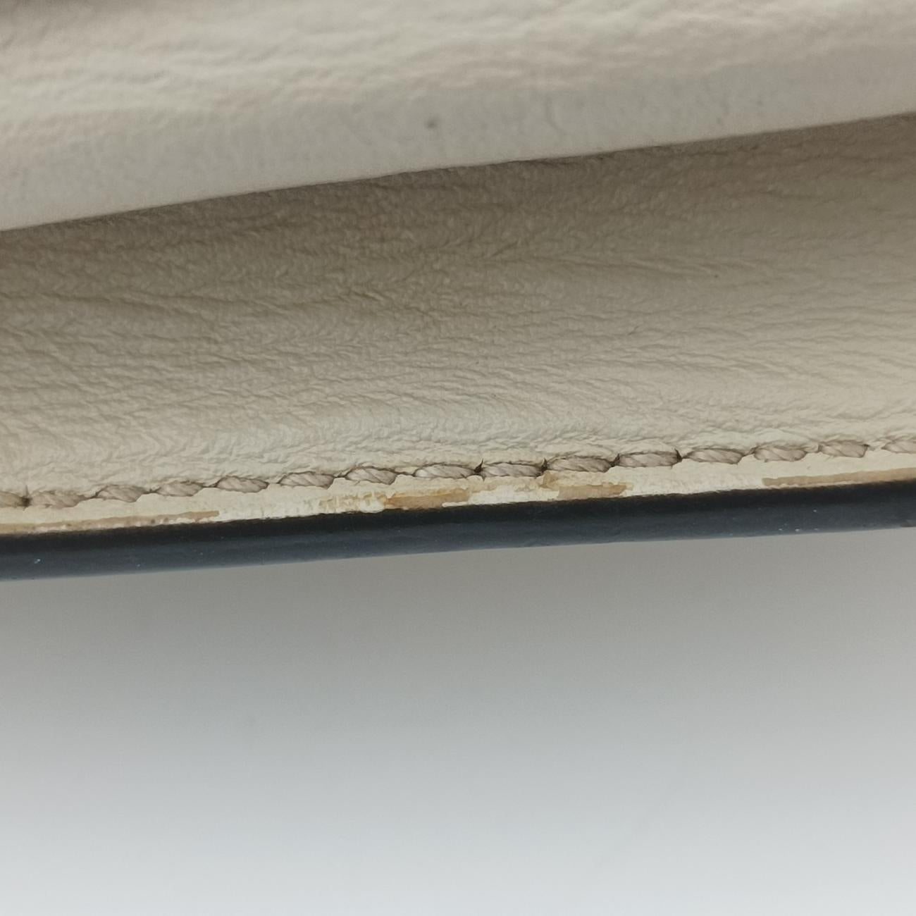 Pre-owned Gucci Sylvie Ivory x Navy x Red Leather 494646 shoulderbag | stylenewstar