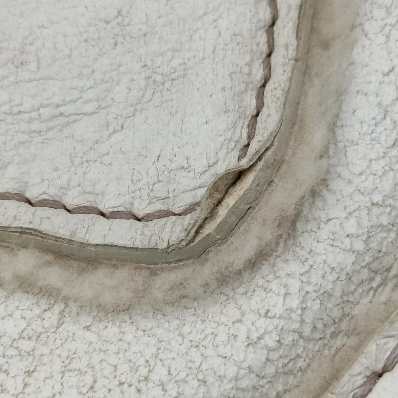 Pre-owned Prada Mouton White Shearling  shoulderbag | stylenewstar