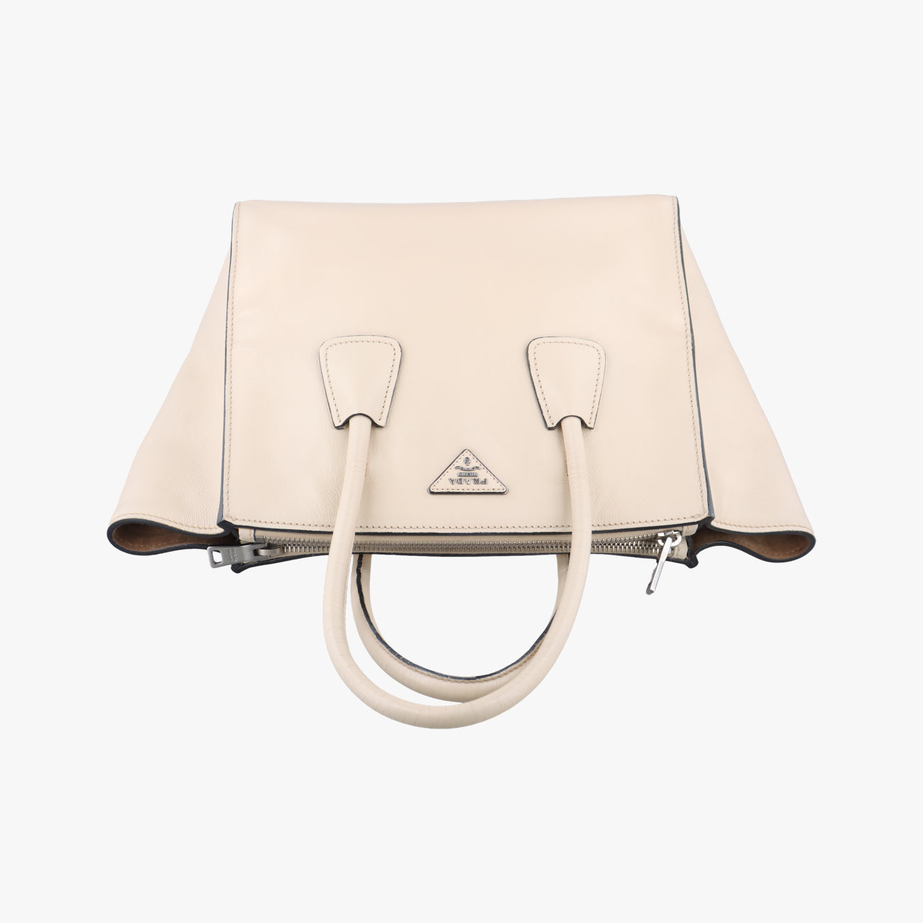 Pre-owned Prada Twin Pocket Double Zip Tote Beige Leather BN2619 shoulderbag | stylenewstar