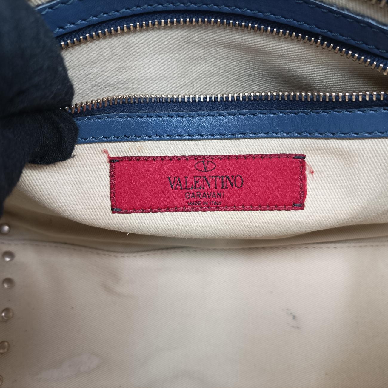 Pre-owned Valentino ROCKSTUD Blue Leather  shoulderbag | stylenewstar